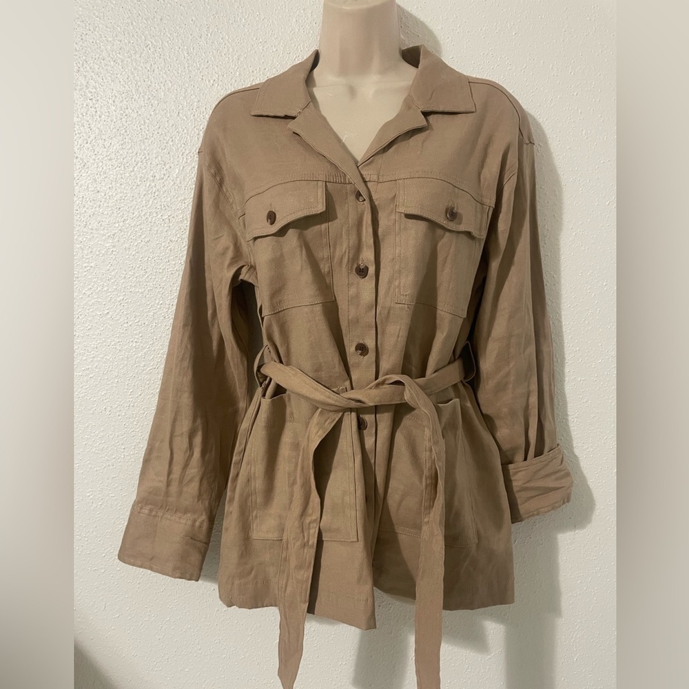 EUC H Halston safari cargo belted linen blend tan jacket size  small